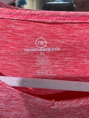 Real Essentials Women’s Short Sleeve Tee in Heather Red